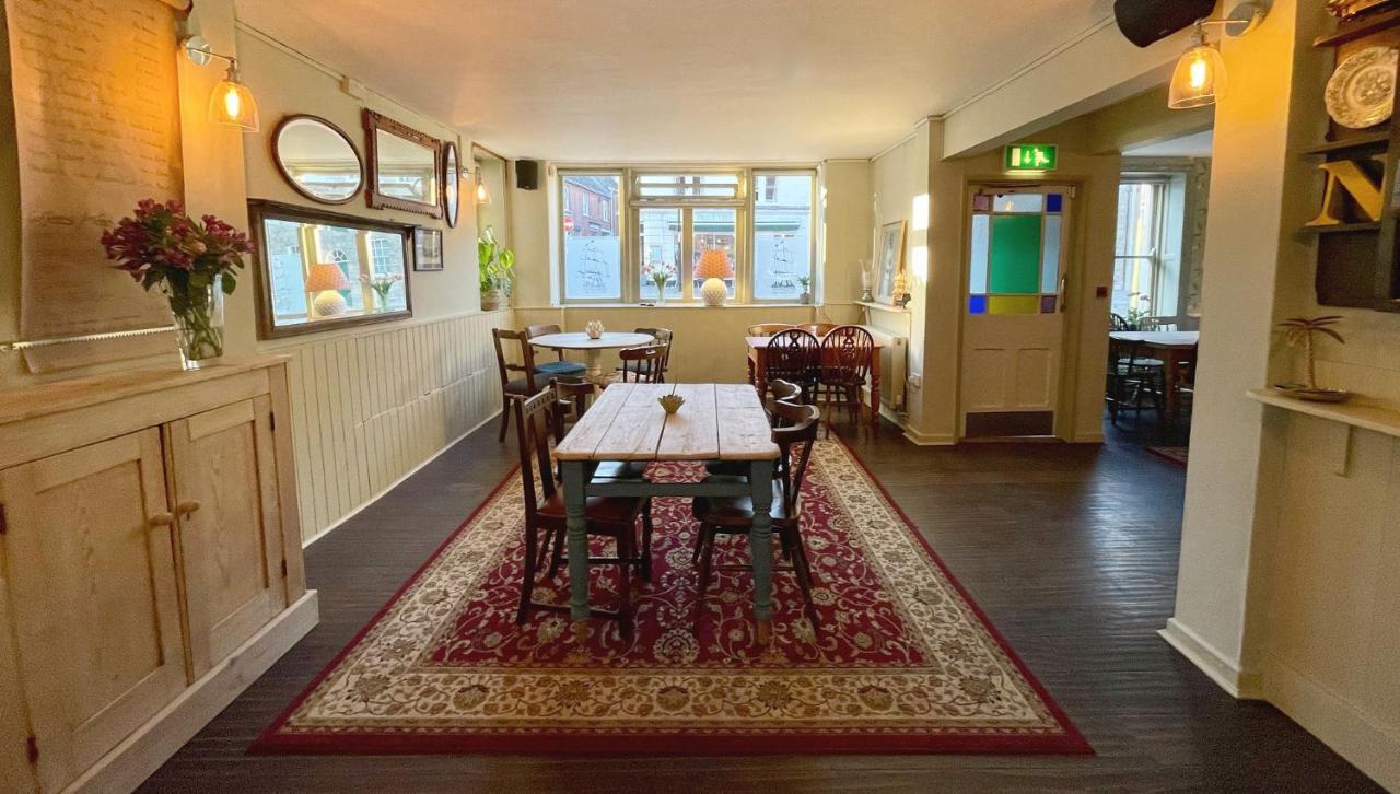 Lord Nelson Hotel Bridport Exteriör bild
